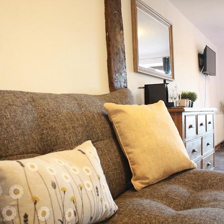 The Black Dog Inn Dalton in Furness Bagian luar foto